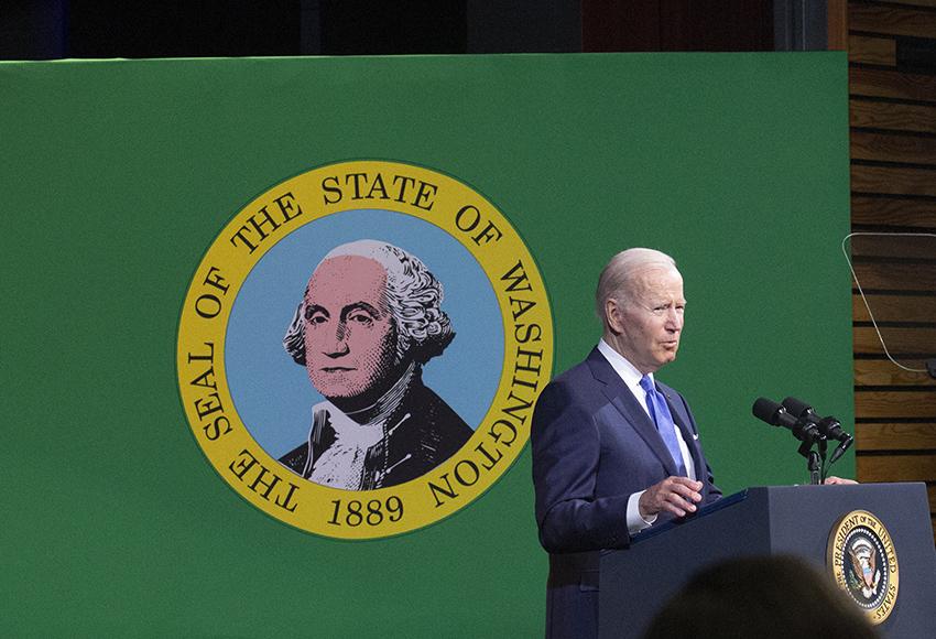 President Biden speaks at Green River College in Auburn, WA on April 22, 2022 — Photo by Lindsey Anderson