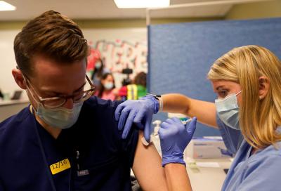 90% of state workers are vaccinated ahead of the mandate's Oct. 18 deadline