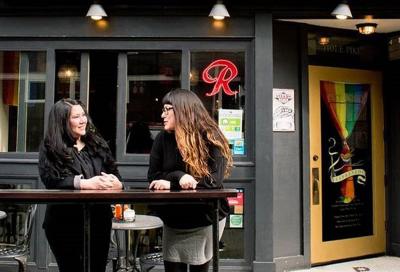Farewell to Café Pettirosso: "Seattle loves you back!"