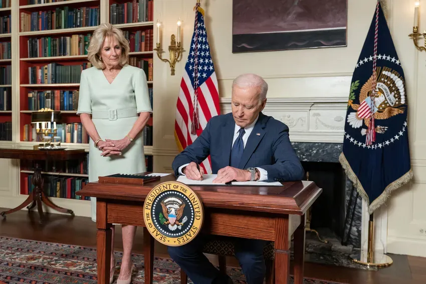 Official White House Photo by Adam Schultz