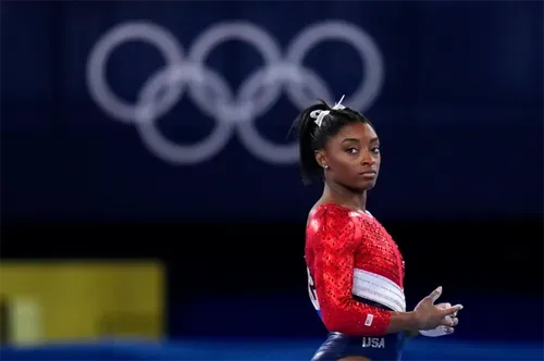 Gymnast Simone Biles sparks discussion on prioritizing mental health for Black women
