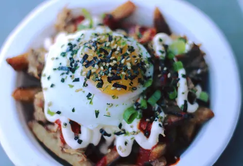 Marination Ma Kai: Quick, tasty Hawaiian food on the beach