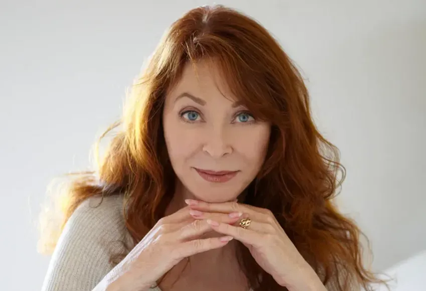 Cassandra Peterson – Photo by Victoria Pearson