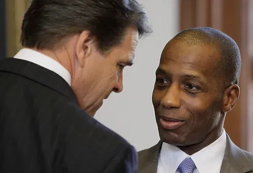 Texas legislator explores nullification of marriage equality