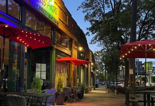 Thats Amore and Dining Out for Life: Giving back, including $1,500 for Lifelong