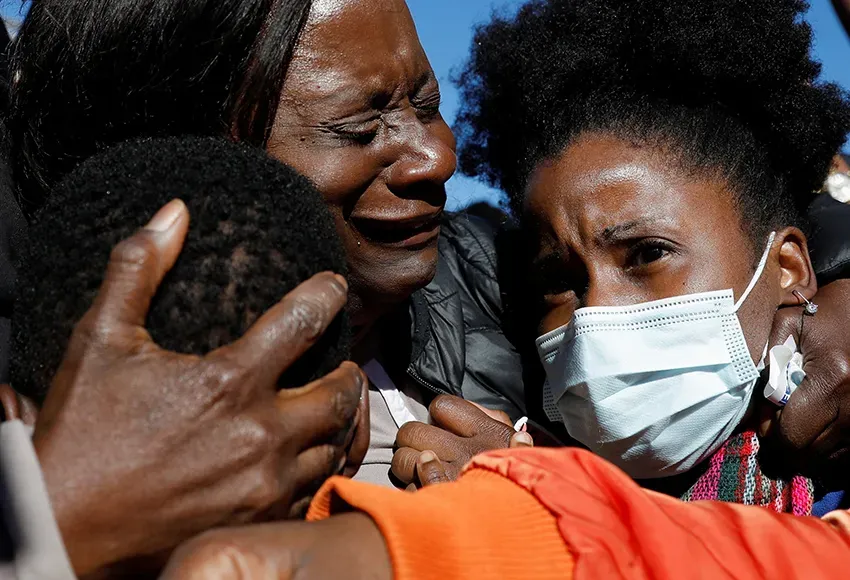 Photo by Marco Bello / Reuters