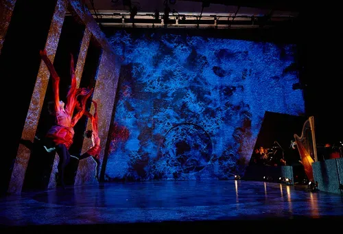 A lot to love in Seattle Operas Orpheus & Eurydice 