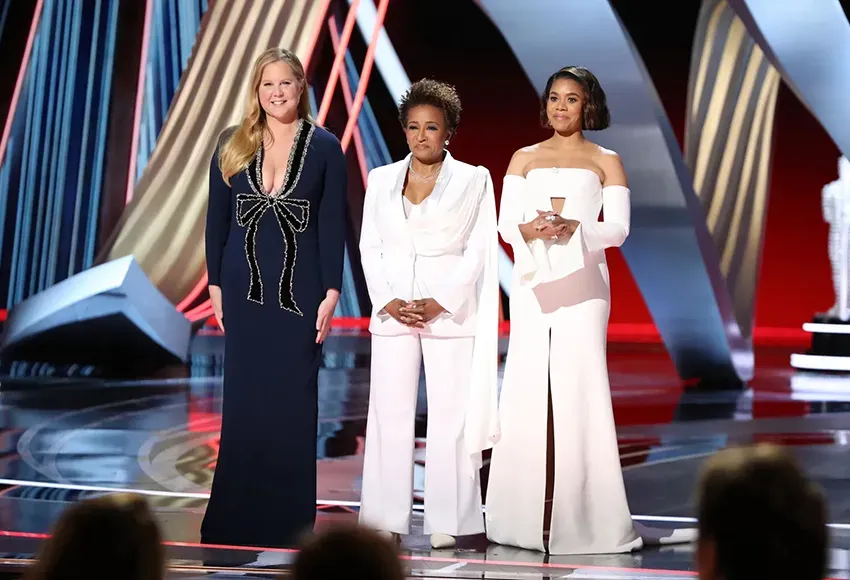 Oscar hosts Amy Schumer, Wanda Sykes, and Regina Hall – Photo courtesy of ABC