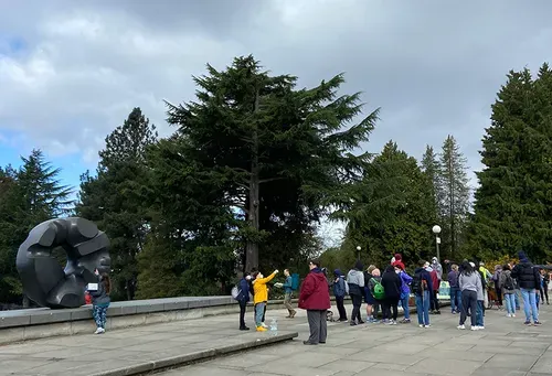 Give back at Volunteer Park this spring