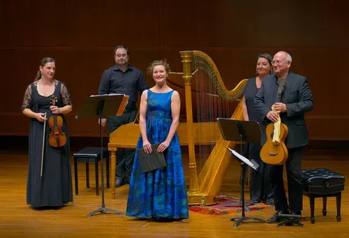 Pacific Music Works Les Fêtes Parisiennes celebrates women composers