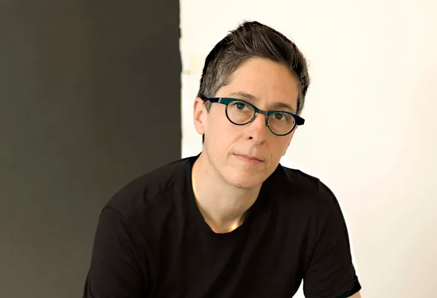 Alison Bechdel – Photo by Elena Seibert