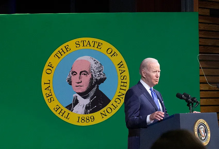 President Biden speaks at Green River College in Auburn, WA on April 22, 2022 – Photo by Lindsey Anderson