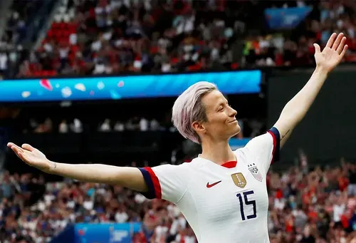 Womens soccer wins equal-pay victory