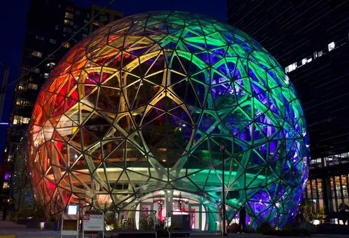 Failed advocacy: Amazons history of rainbow washing and empty promises