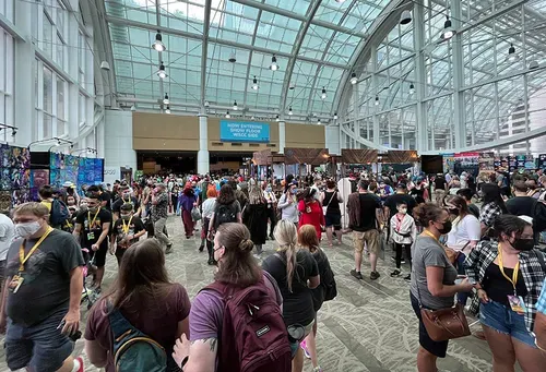 Gay as the Emerald City: Queerness makes a comeback at the Con