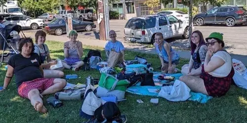 Creating a safe space for creative expression: Queer Art Club fosters LGBTQ+ friendship and collaboration in the art community