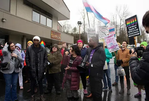 Renton LGBTQ+ community stands in support with drag queen story hour