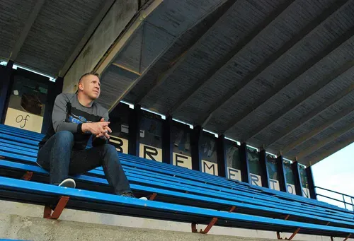 Coach wins court case, will return to Bremerton: The debate over on-field prayers