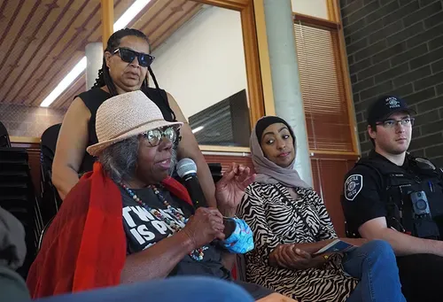 SPD African-American Advisory Council meets with city official candidates
