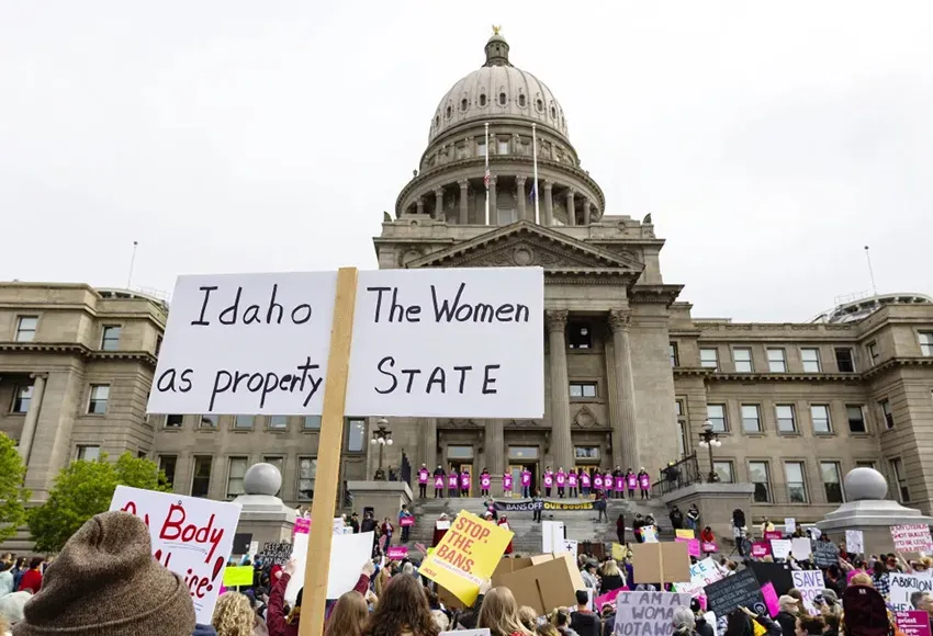Abortion rights protest outside of Boise, Idaho statehouse – Photo by Sarah A. Miller / Idaho Statesman via AP