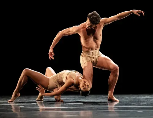 A triumph of sex, love, and Mozart at PNBs Petite Mort