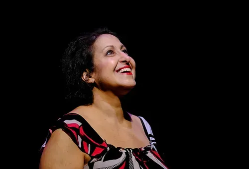 Hope, humor, and honesty: The one-woman Pink Hulk tackles cancer at the Seattle Public Theater 