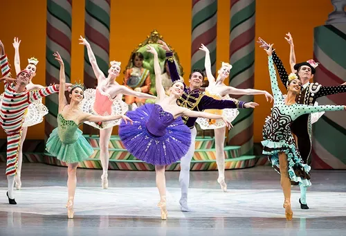 Balanchines Nutcracker at PNB brings pure joy this holiday season