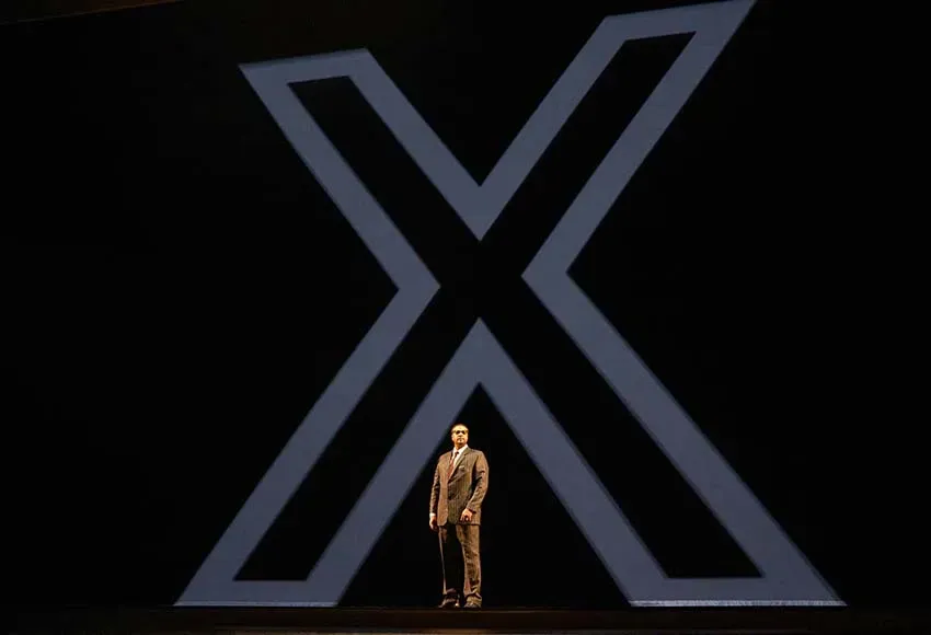 Kenneth Kellogg (Malcolm X) in X: The Life and Times of Malcolm X at Seattle Opera – Photo by Philip Newton