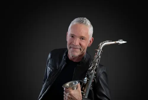 Sax man Dave Koz on jazz, crooners, and clams