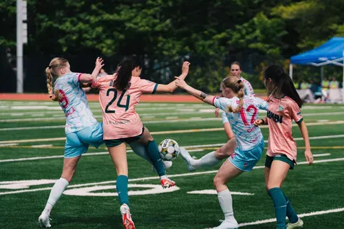 Ballards Salmon Bay FC builds momentum and ties West Seattle Rhodies in season opener