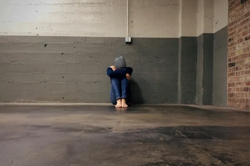 Pixabay sad girl