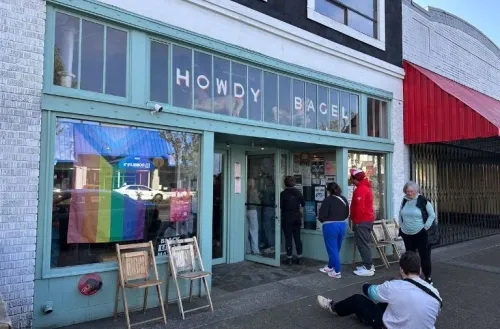 Accused killer of Gay bagel shop owner cuts plea deal