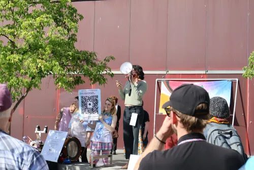 Seattle’s Trans mutual aid network brings a community in crisis together