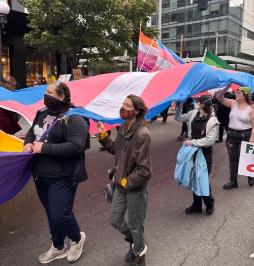 Seattleites march in second No Kings protest